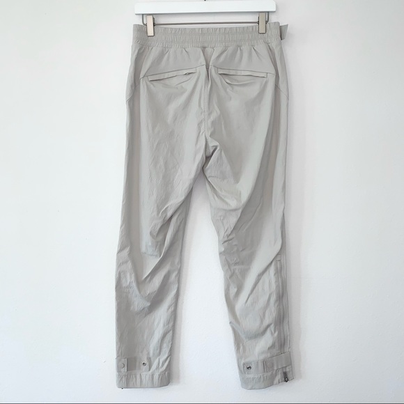 Athleta Trekkie Belted Pant in Birch Grey - Picture 5 of 11